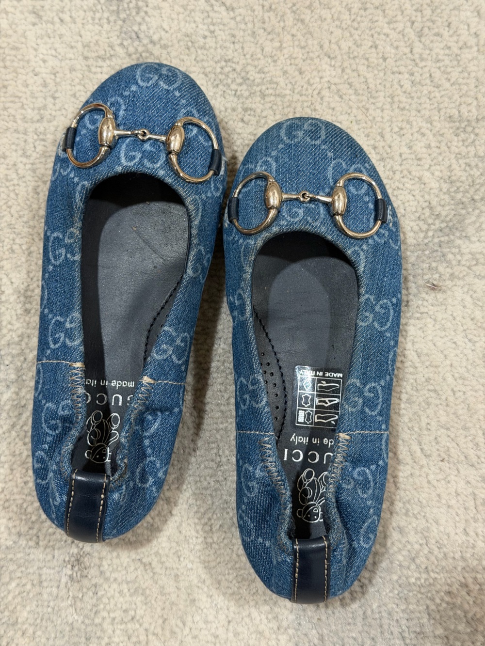 Kids Gucci shoes size 27